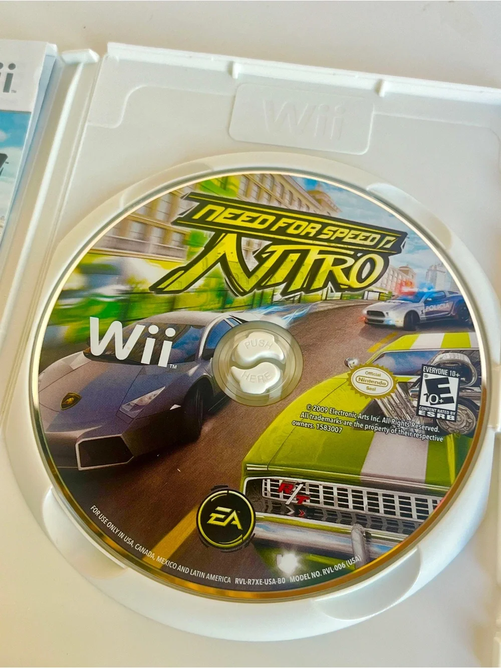 Need for Speed: Nitro (Wii) - Green Edition Nintendo video game